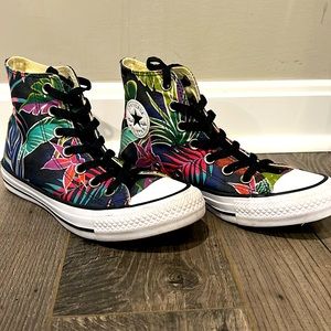 Chuck Taylor Fuchsia Glow